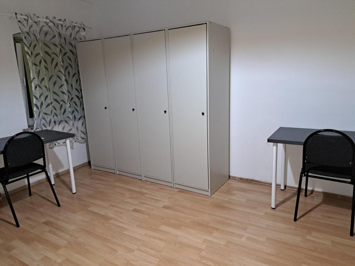 Simostay Halle  外观 照片