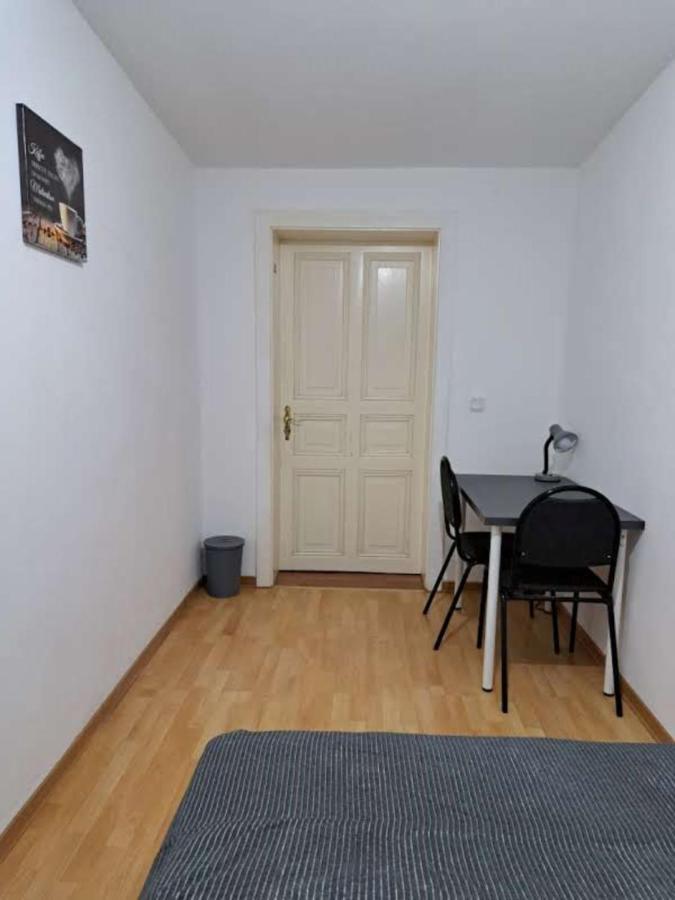 Simostay Halle  外观 照片
